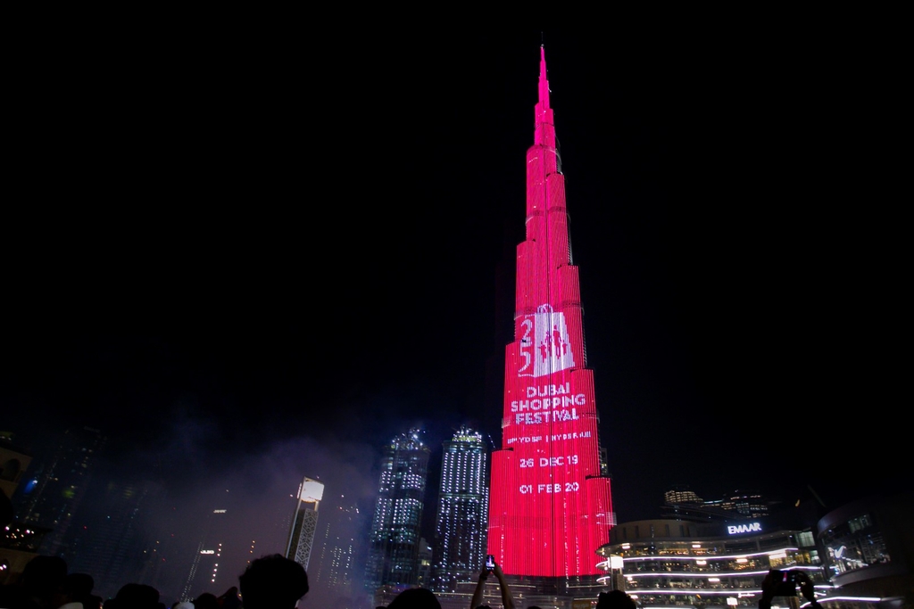 Burj Khalifa lit up in red