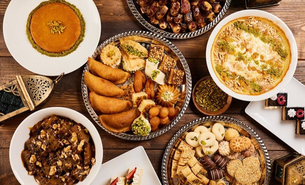 EXPERIENCE A LAVISH IFTAR BUFFET THIS RAMADAN WITH LIVE COOKING STATIONS AND TRADITIONAL ARABIC FAVOURITES AT LO+CALE, Crowne Plaza® Dubai Marina