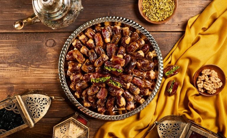 EXPERIENCE A LAVISH IFTAR BUFFET THIS RAMADAN WITH LIVE COOKING STATIONS AND TRADITIONAL ARABIC FAVOURITES AT LO+CALE, Crowne Plaza® Dubai Marina