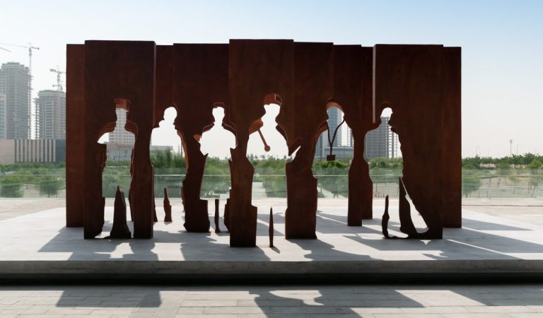 Dubai pays tribute to front-line heroes with a permanent sculpture