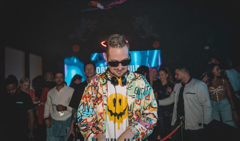 The Penthouse: Robin Schulz Takes the Stage this Friday